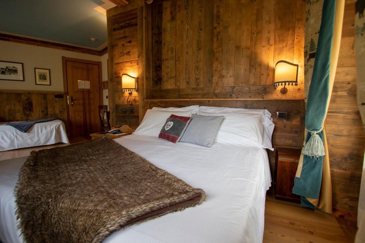 Laghetto Alpine Hotel & Restaurant ブリュソン エクステリア 写真