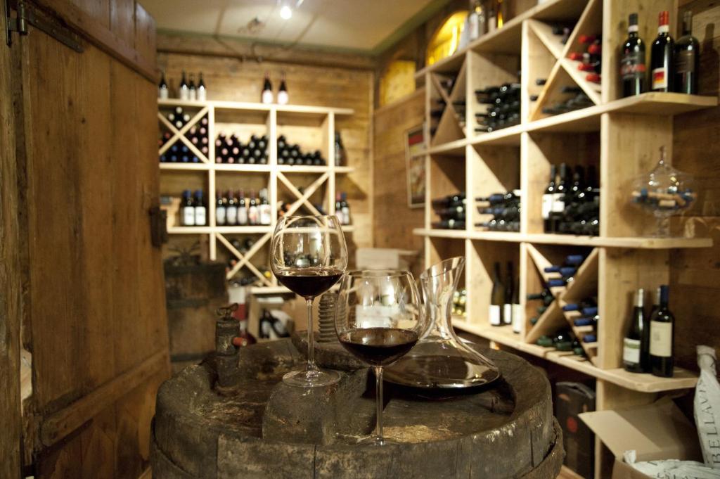 Laghetto Alpine Hotel & Restaurant ブリュソン エクステリア 写真